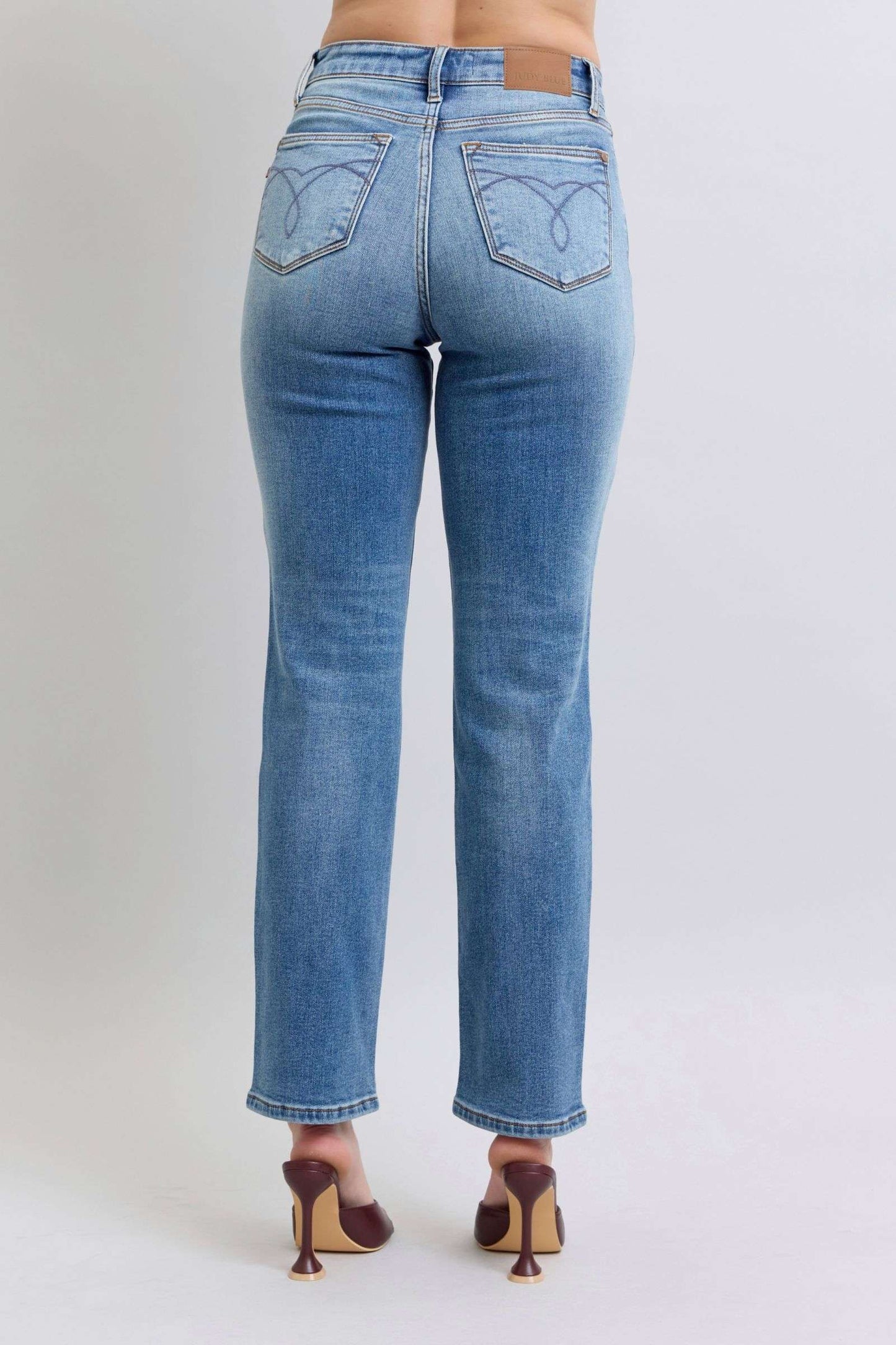Judy Blue Full Size Wash Thermal Straight Jeans with Pockets - Free Shipping - Aurelia Clothing