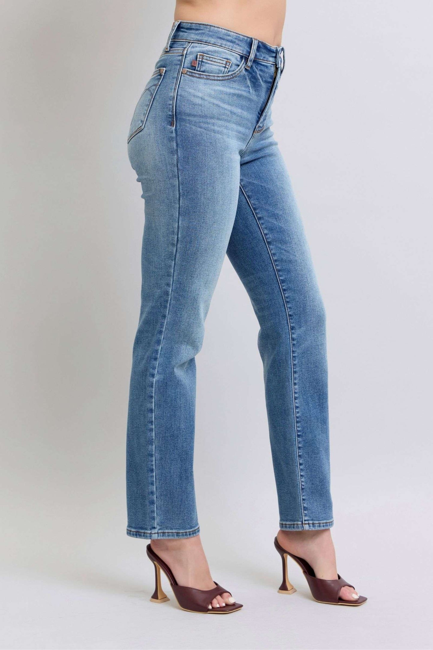 Judy Blue Full Size Wash Thermal Straight Jeans with Pockets - Free Shipping - Aurelia Clothing