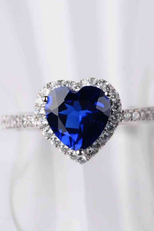 2 Carat Moissanite Heart-Shaped Side Stone Ring - aurelia-clothing-8955