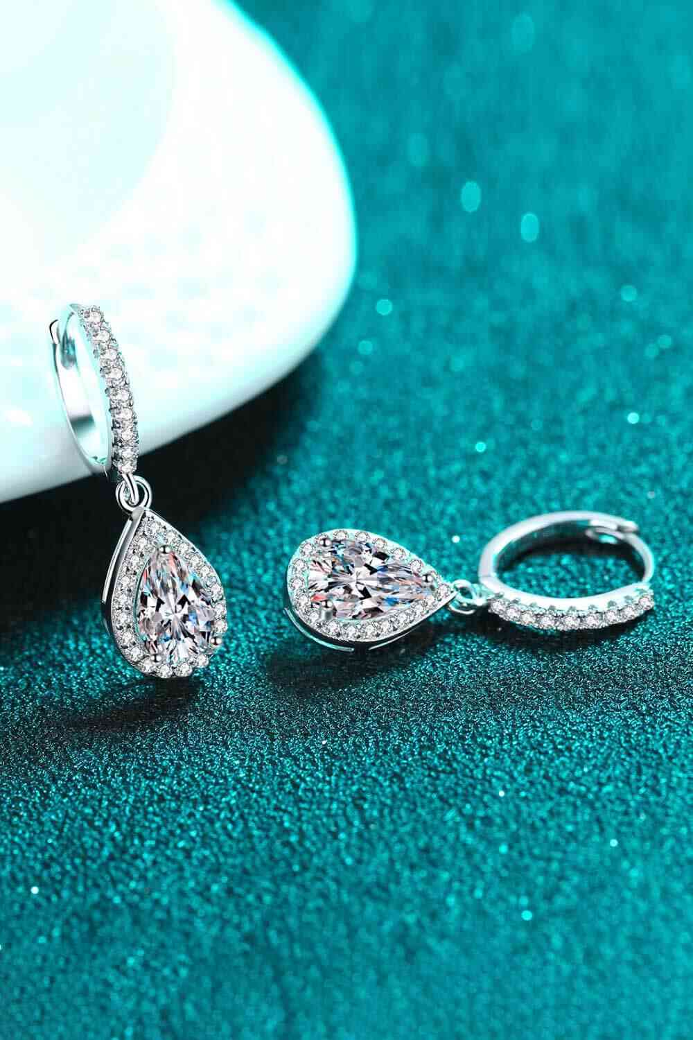 Moissanite Teardrop Earrings - Aurelia Clothing