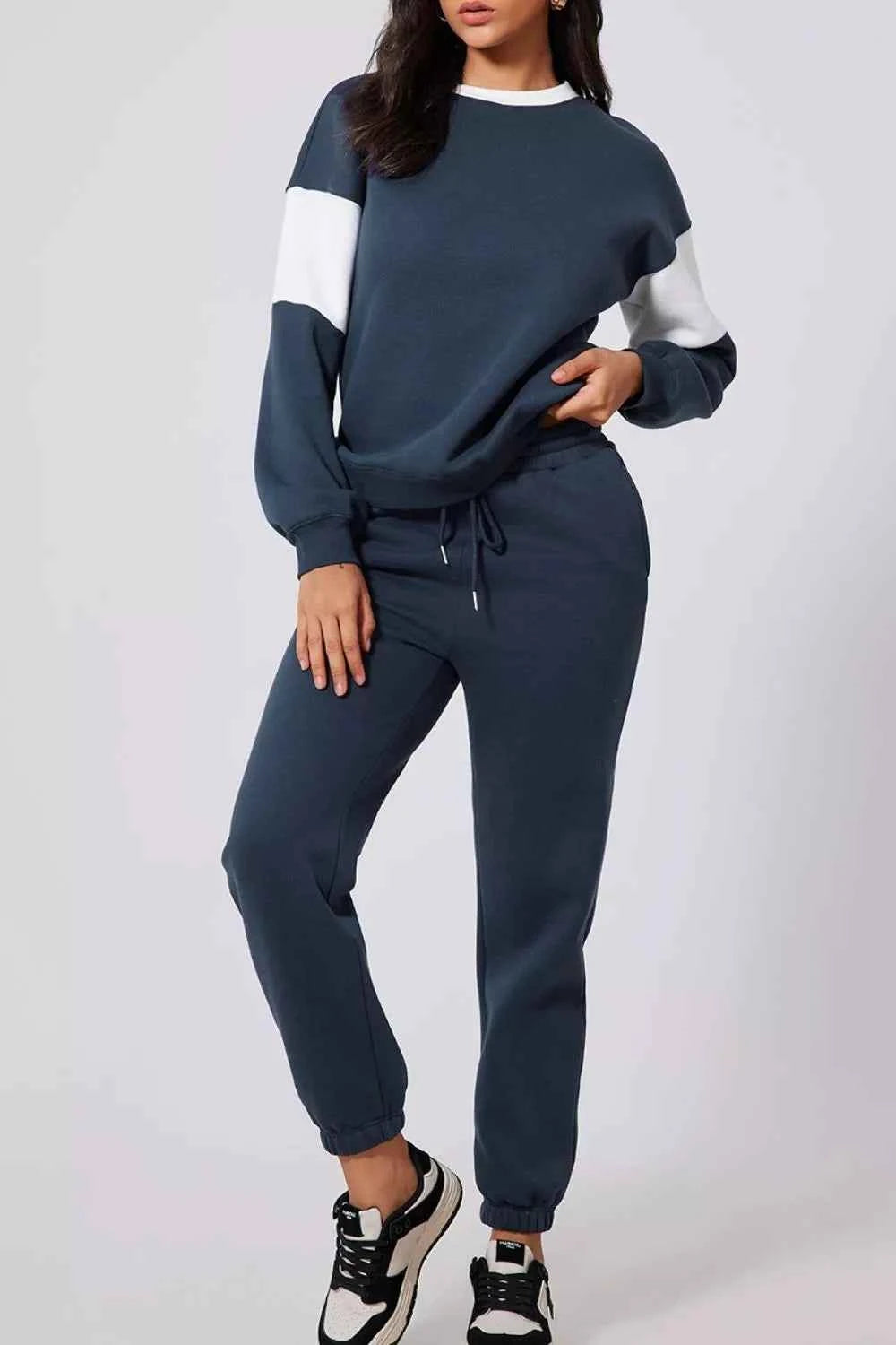 Sweatshirt and Joggers Active Set-Free Shipping - Aurelia Clothing